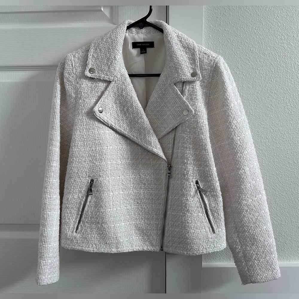 Ann Taylor Cream Textured Blazer